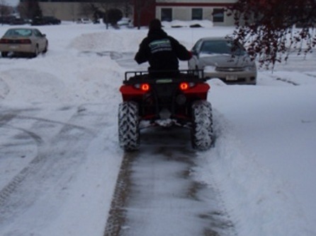 small-snow-plow-removal-obx3